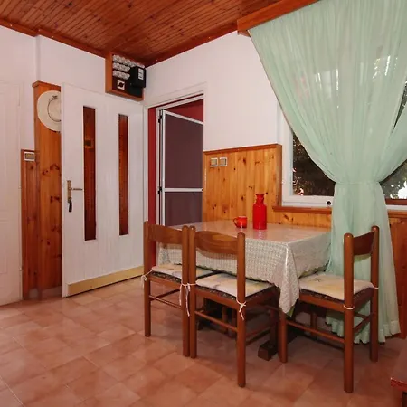 By The Sea Prigradica, Korcula - 9140 *