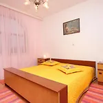 Apartment By The Sea Prigradica, Korcula - 9140 *