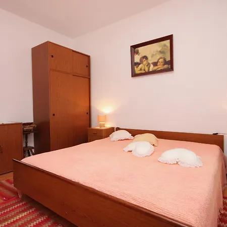 Apartment By The Sea Prigradica, Korcula - 9140 *